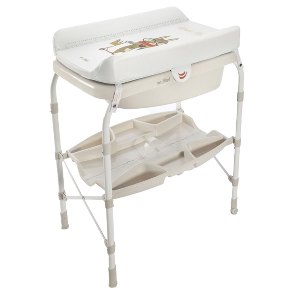 Baby deals bath table